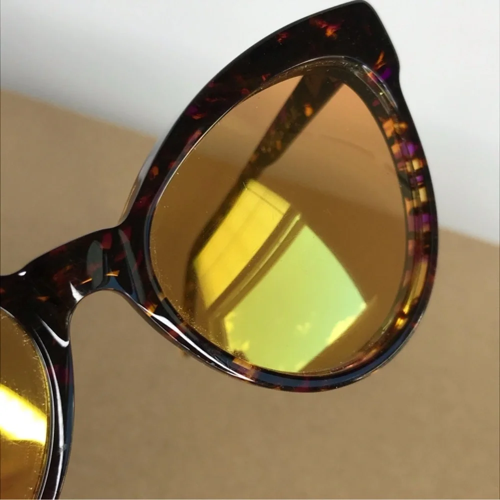 WILDFOX Grand Dame Sunglasses Tortoise Swirl Gold Mirror Lenses RARE